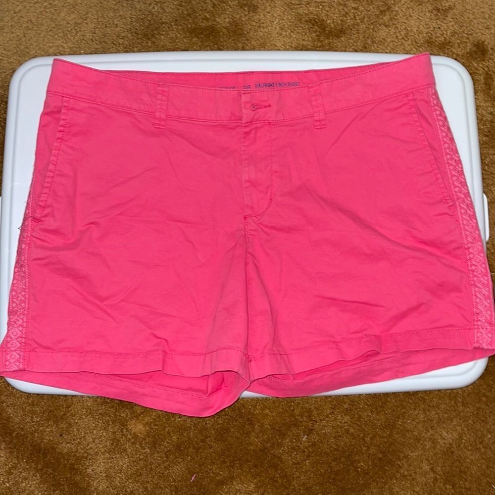 Gap Khaki shorts - SZ 12